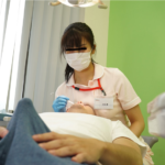 ナース誘惑【入院したら看護師がみんな巨乳でノーブラ！？透け乳首をこっそりおかずにしていたら見つかってまさかの夢の展開に！？】