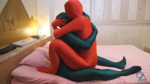 リアルカップルのYOUと華花がゼンタイプレイする【リアルフェチカップルの性 記録1　-ゼンタイカップルYOU & 華花ー】