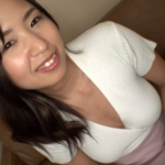 ノーブラの23歳【乳首どころか乳輪まで浮き出るノーブラで巨乳を見せつけながら生活するドスケベ帰国子女 ちな】