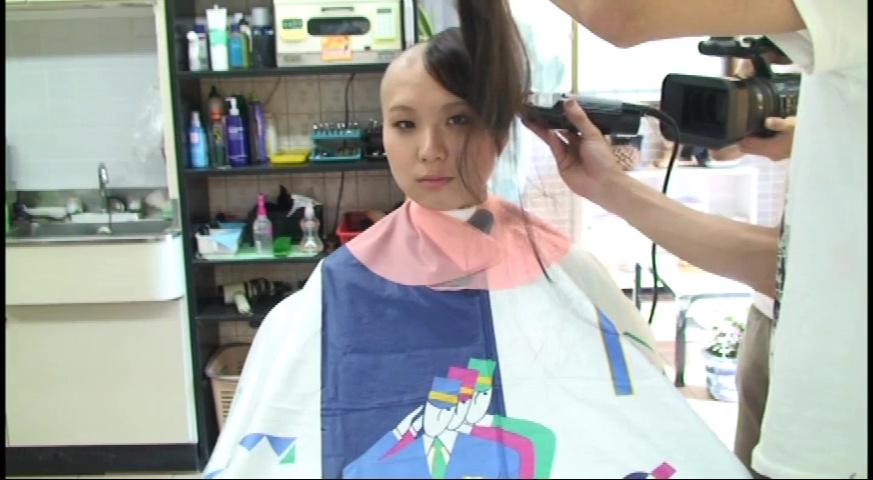 剃髪