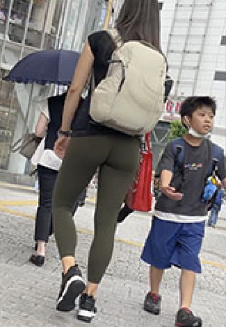 白レギンスお尻