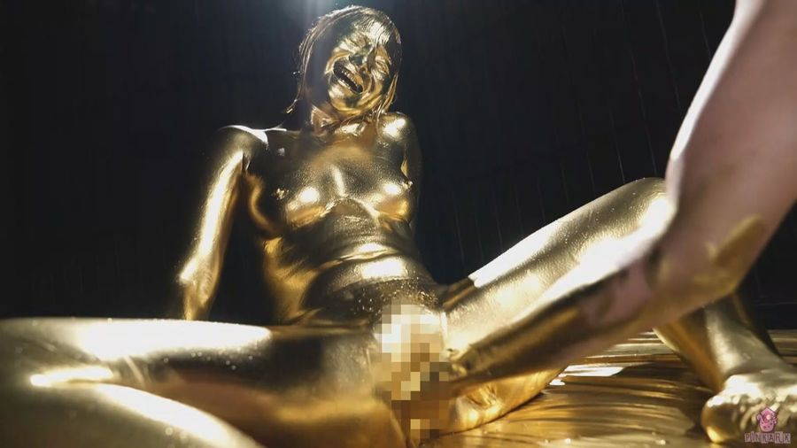 元自衛官がウェット＆メッシーで金粉塗れになって欲望のままにセックスする【金粉プレミアム 15 七堂蓮未】