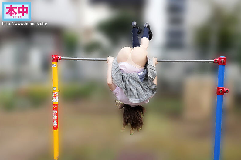 剛毛どこいった【剃りたてパイパンおま●こハミマン誘惑に勃起…小悪魔な彼女の妹に呼び出されては 倉本すみれ】