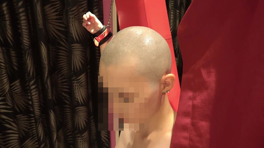 茶髪ロングヘアーの美女が剃髪され全身の毛を失う【剃りっ怒vol.66 ごるごだ】