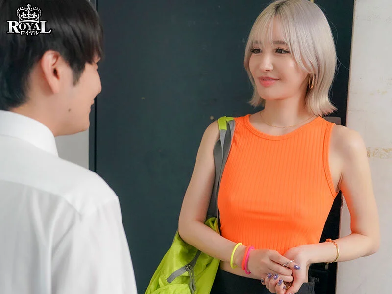 ノーブラ透け乳ギャル百永さりな