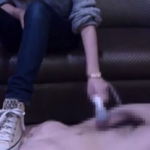 素人女性の臨場感が堪りません【ドSアパレル店員によるヒール＆スニーカーM男いじめ】