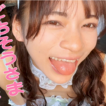 おめめぱっちり【完売御礼！可愛すぎると話題の美痴女メイドの完全版！包茎ちんぽをじっくり癒しながら極上のフェラチオでザーメンお掃除！美味しそうに味わっちゃうのやばいって。】